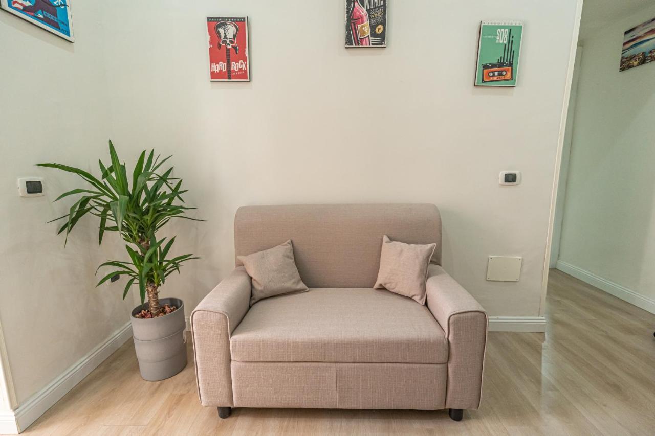 Casa Vacanze Decumano 18 Napoli Esterno foto