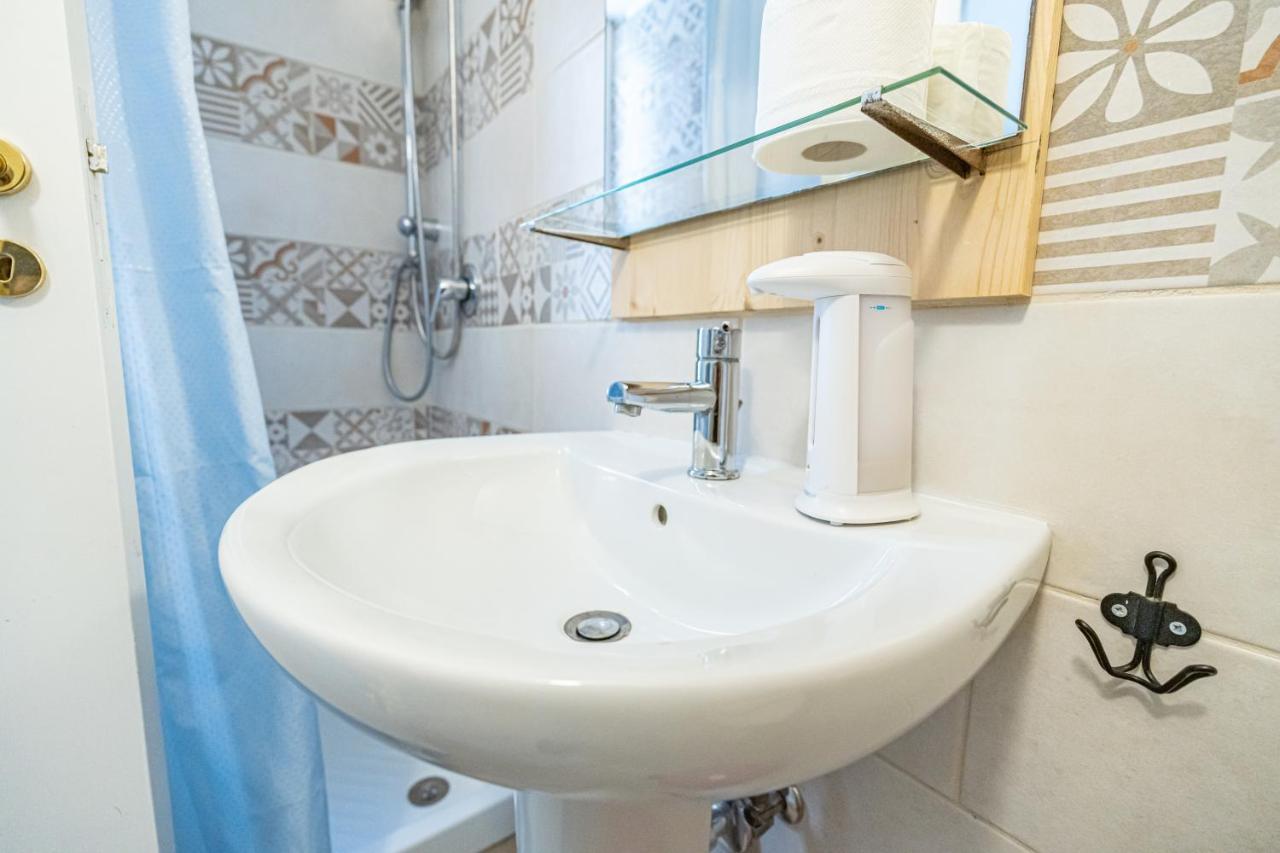 Casa Vacanze Decumano 18 Napoli Esterno foto